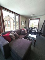 Timberline Lodges by Fernie Lodging Co