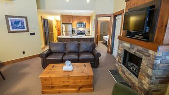 Timberline Lodges by Fernie Lodging Co