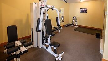 Timberline Lodges by Fernie Lodging Co