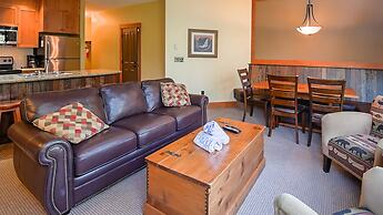 Timberline Lodges by Fernie Lodging Co