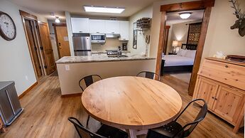 Timberline Lodges by Fernie Lodging Co