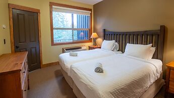 Timberline Lodges by Fernie Lodging Co