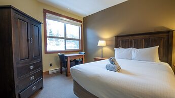 Timberline Lodges by Fernie Lodging Co