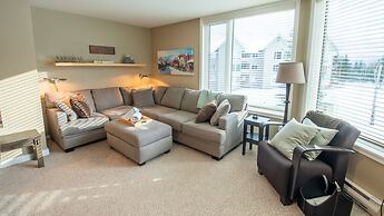 Timberline Lodges by Fernie Lodging Co