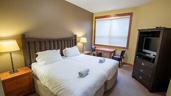 Timberline Lodges by Fernie Lodging Co