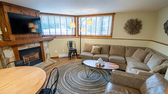 Timberline Lodges by Fernie Lodging Co