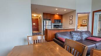 Timberline Lodges by Fernie Lodging Co