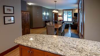 Timberline Lodges by Fernie Lodging Co