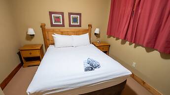 Timberline Lodges by Fernie Lodging Co