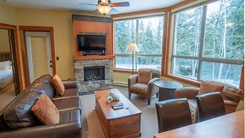 Timberline Lodges by Fernie Lodging Co