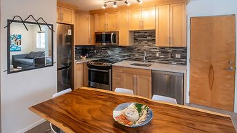 Timberline Lodges by Fernie Lodging Co