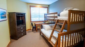 Timberline Lodges by Fernie Lodging Co