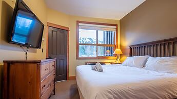 Timberline Lodges by Fernie Lodging Co