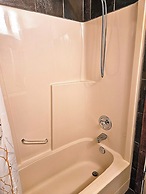 Timberline Lodges by Fernie Lodging Co