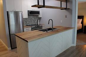 Timberline Lodges by Fernie Lodging Co