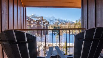 Timberline Lodges by Fernie Lodging Co