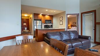 Timberline Lodges by Fernie Lodging Co