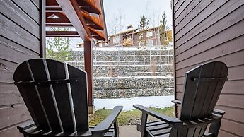 Timberline Lodges by Fernie Lodging Co