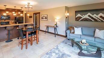 Timberline Lodges by Fernie Lodging Co