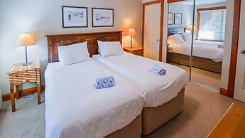 Timberline Lodges by Fernie Lodging Co