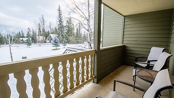 Timberline Lodges by Fernie Lodging Co