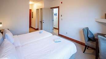 Timberline Lodges by Fernie Lodging Co