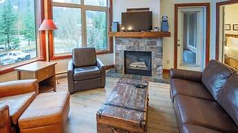 Timberline Lodges by Fernie Lodging Co