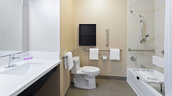 Candlewood Suites Grove City - Outlet Center, an IHG Hotel