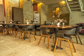 CHARM GH by YoursPorto