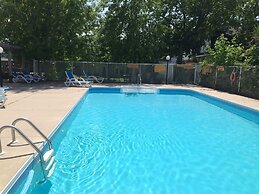 Villa Nova Motel Resort