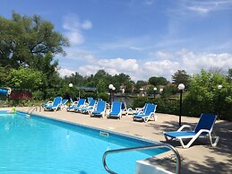 Villa Nova Motel Resort