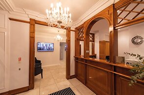 The Belmont Hotel - Adults Only