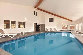 Country Inn & Suites by Radisson, Prineville, OR