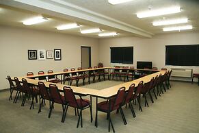 Country Inn & Suites by Radisson, Prineville, OR