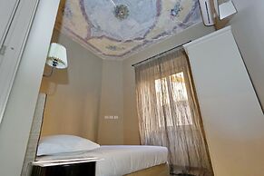 Monti Apartments - My Extra Home