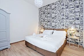 Monti Apartments - My Extra Home