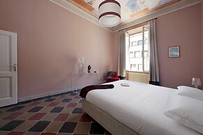 Monti Apartments - My Extra Home