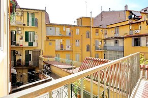 Monti Apartments - My Extra Home