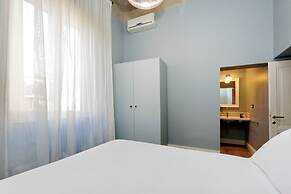 Monti Apartments - My Extra Home