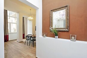 Monti Apartments - My Extra Home