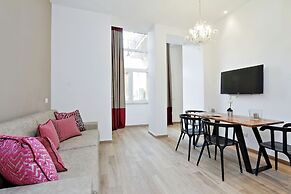 Monti Apartments - My Extra Home