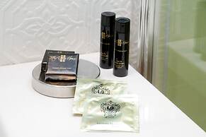 Monti Apartments - My Extra Home