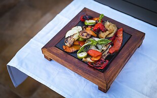 Boutique Pine Tree apartments