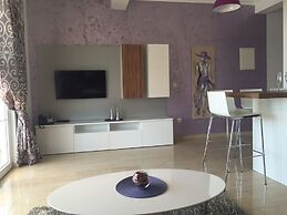 Boutique Pine Tree apartments