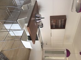 Boutique Pine Tree apartments