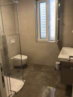 Boutique Pine Tree apartments