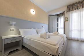 Hotel Garda Bellevue