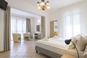 Hotel Garda Bellevue