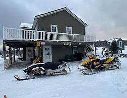 Bear Rock Suites