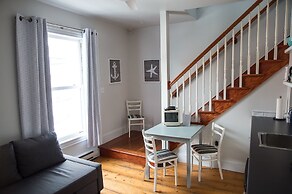 Salt Shaker Deli & Inn